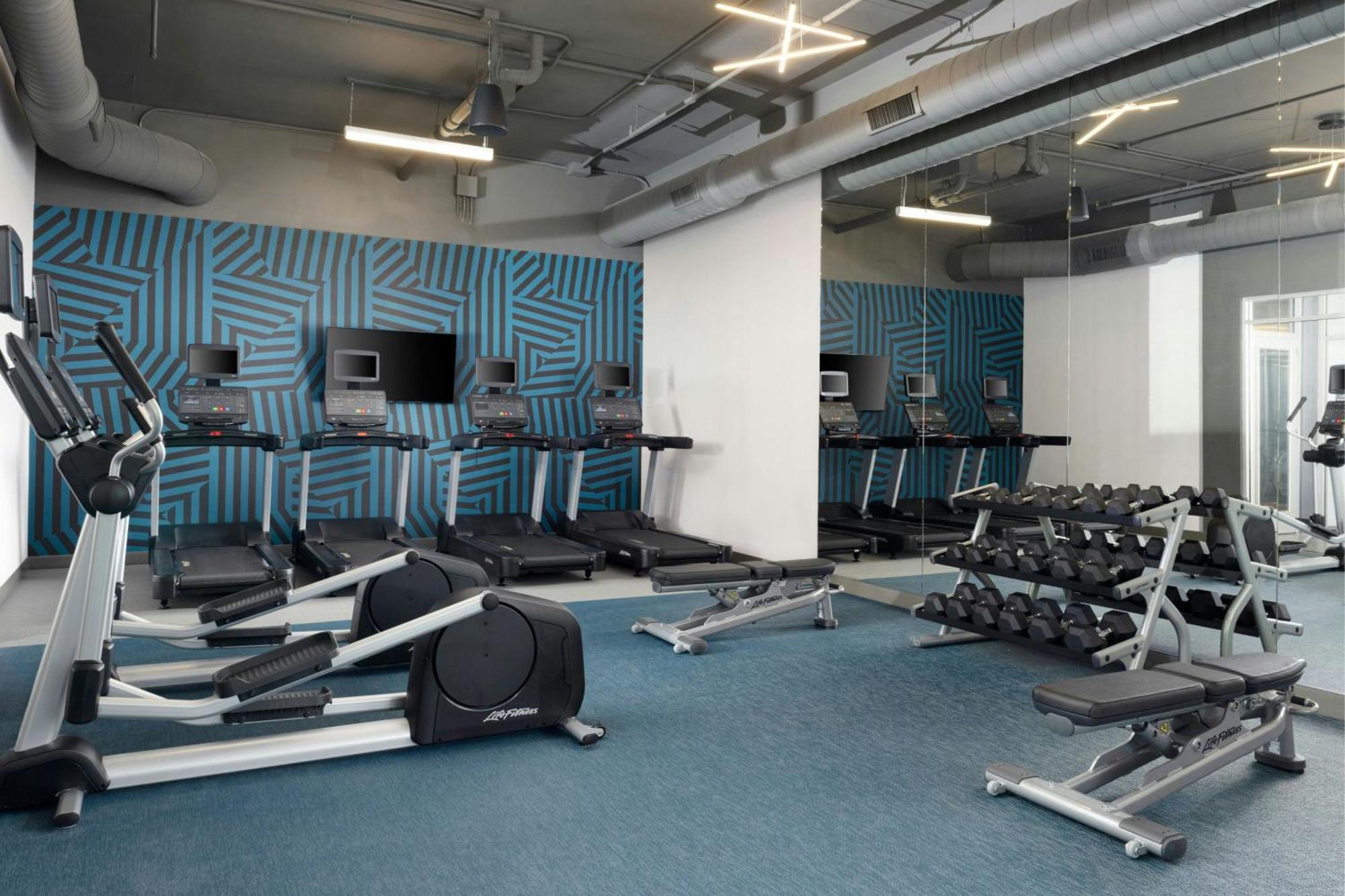 Aloft Waukee Otel Dış mekan fotoğraf