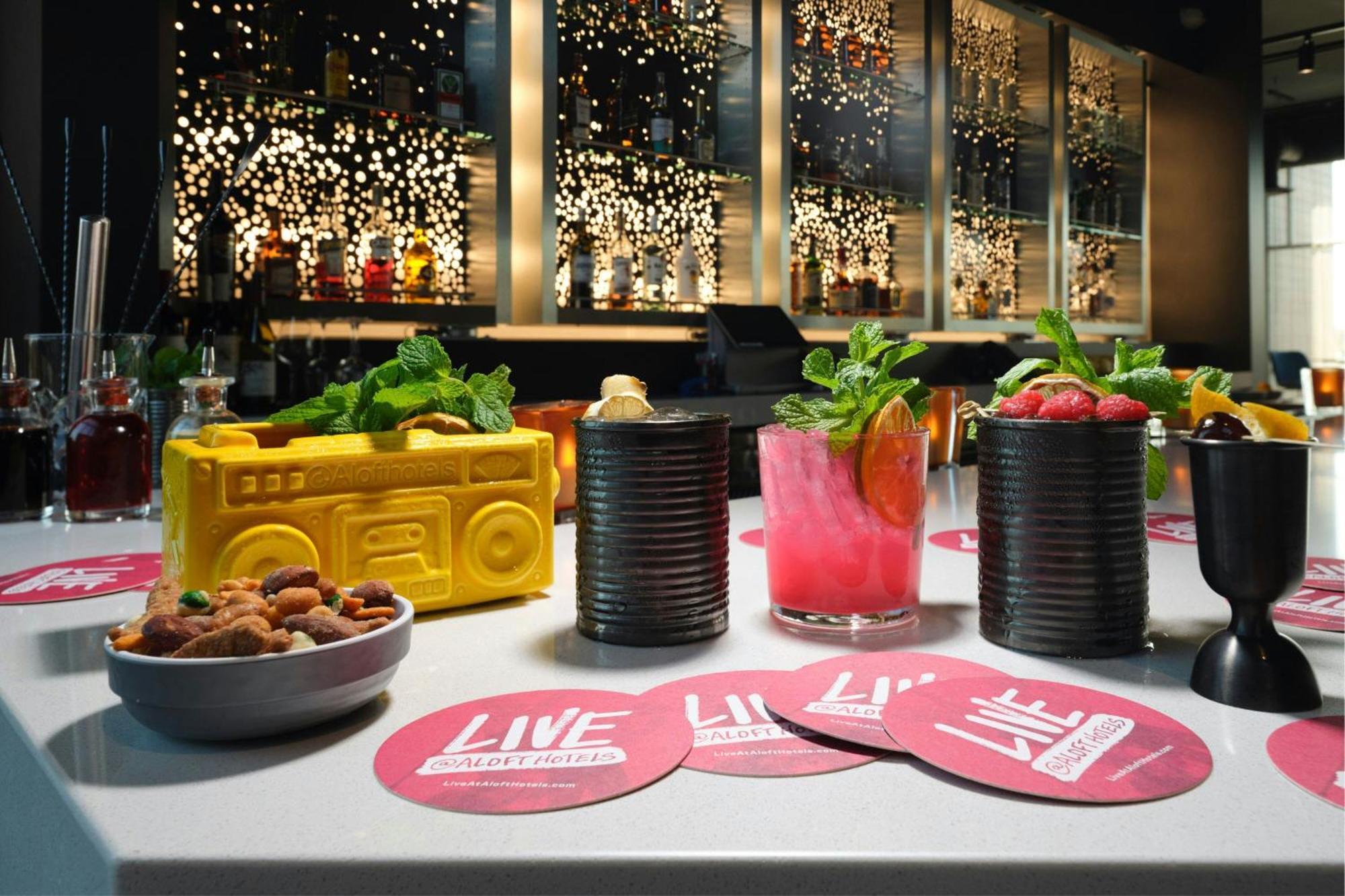 Aloft Waukee Otel Dış mekan fotoğraf